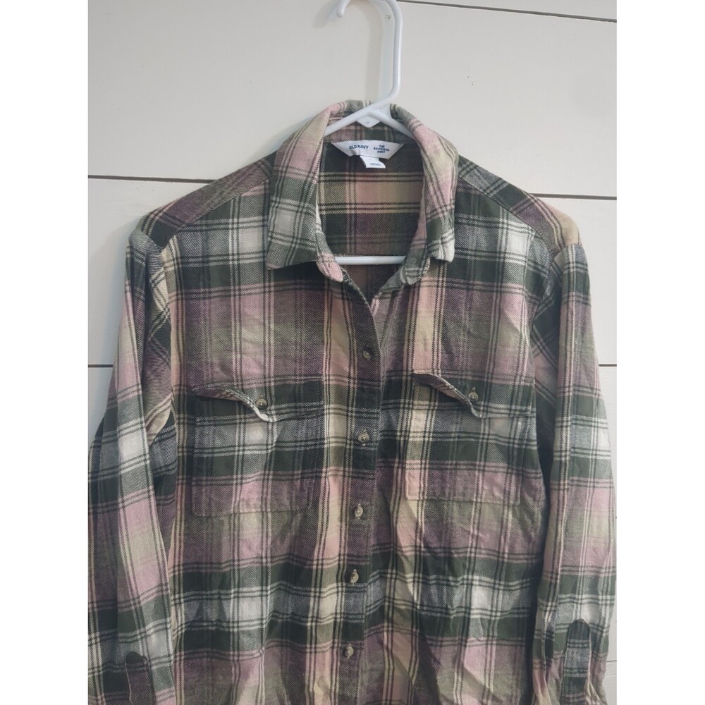 Old Navy green pink plaid flannel button down shirt the boyfriend shirt fall S